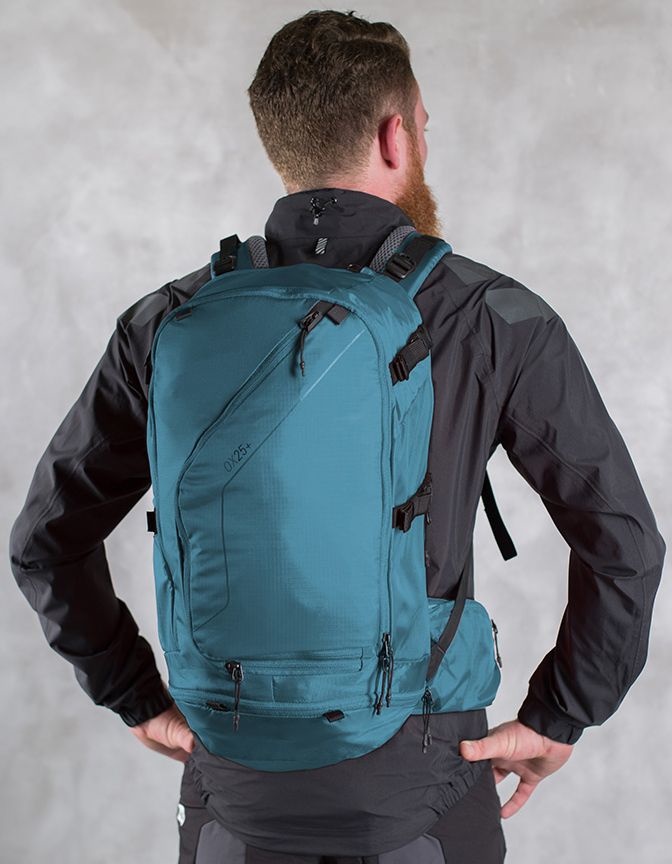 Cube pack. Рюкзак Cube AMS. MC Kinley tux25 рюкзак. Oakley Peak RC рюкзак 25л. Фрирайд рюкзак Cube.