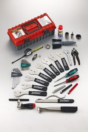 Набор инструментов в кейсе IceToolz Advanced Mechanic Tool Kit