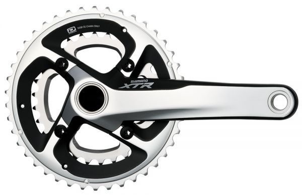 Система с интегрированным валом Shimano XTR FC-M985, длина шатунов 172.5 мм, набор звёзд 40-28T