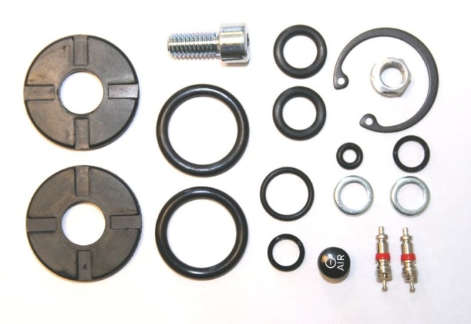 Комплект запчастей для амортизационной вилки RockShox Service kit 2010 Recon