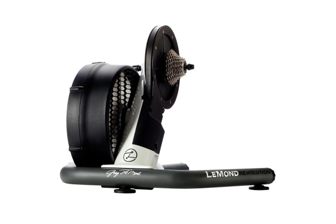 Велотренажёр прямого привода LeMond Fitness Revolution 1.1